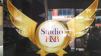 Orchids (Studio H&B) thumbnail