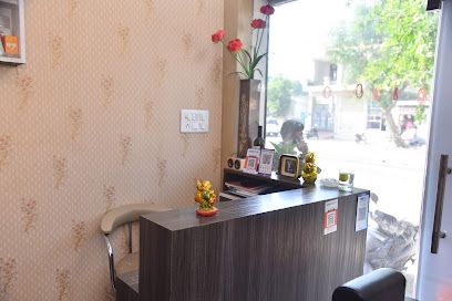 Makeover Beauty Salon Jhotwara, Jaipur thumbnail